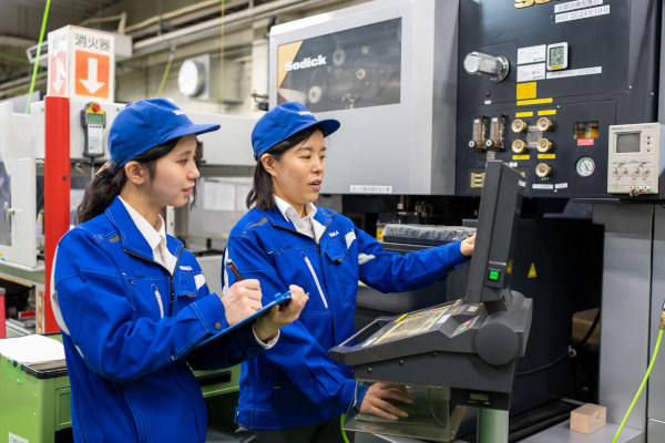 山岡製作所