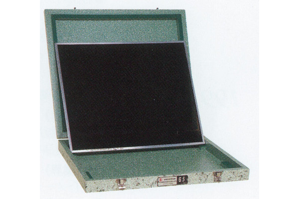 ガラススクリーン