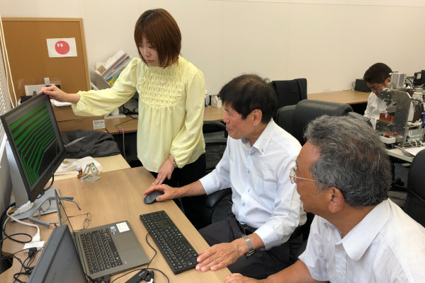 エルシオ,李代表と社員